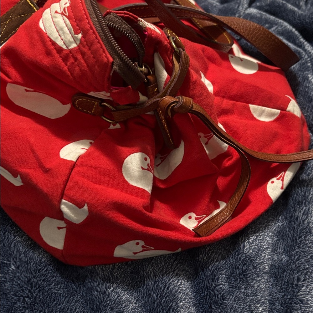Dooney & Bourke Duck Print travel Shoulder Bag - Picture 13 of 17